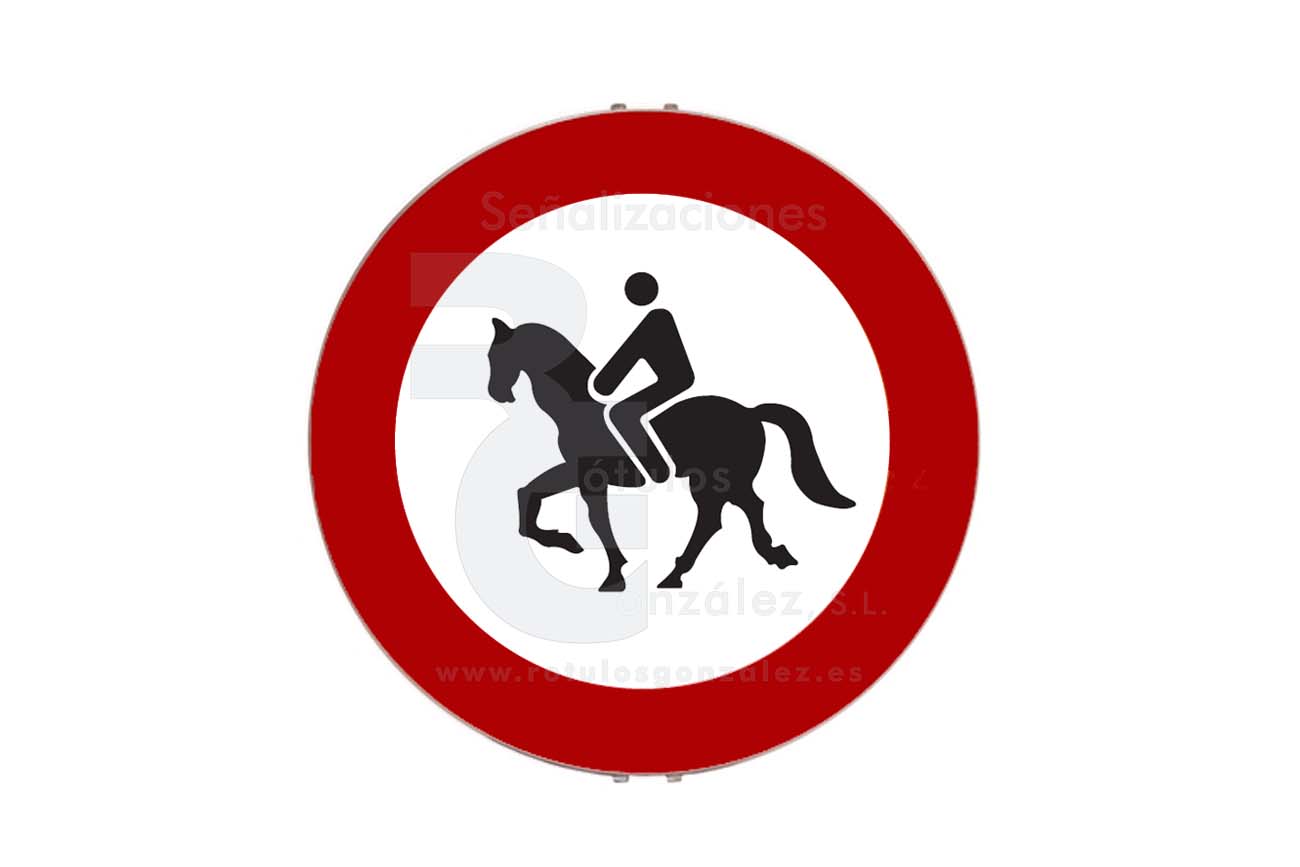 entrada prohibida a animales de montura