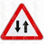 P-25 · Circulación en los dos sentidos